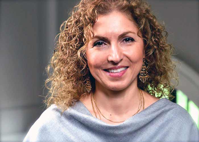 انوشه انصاری